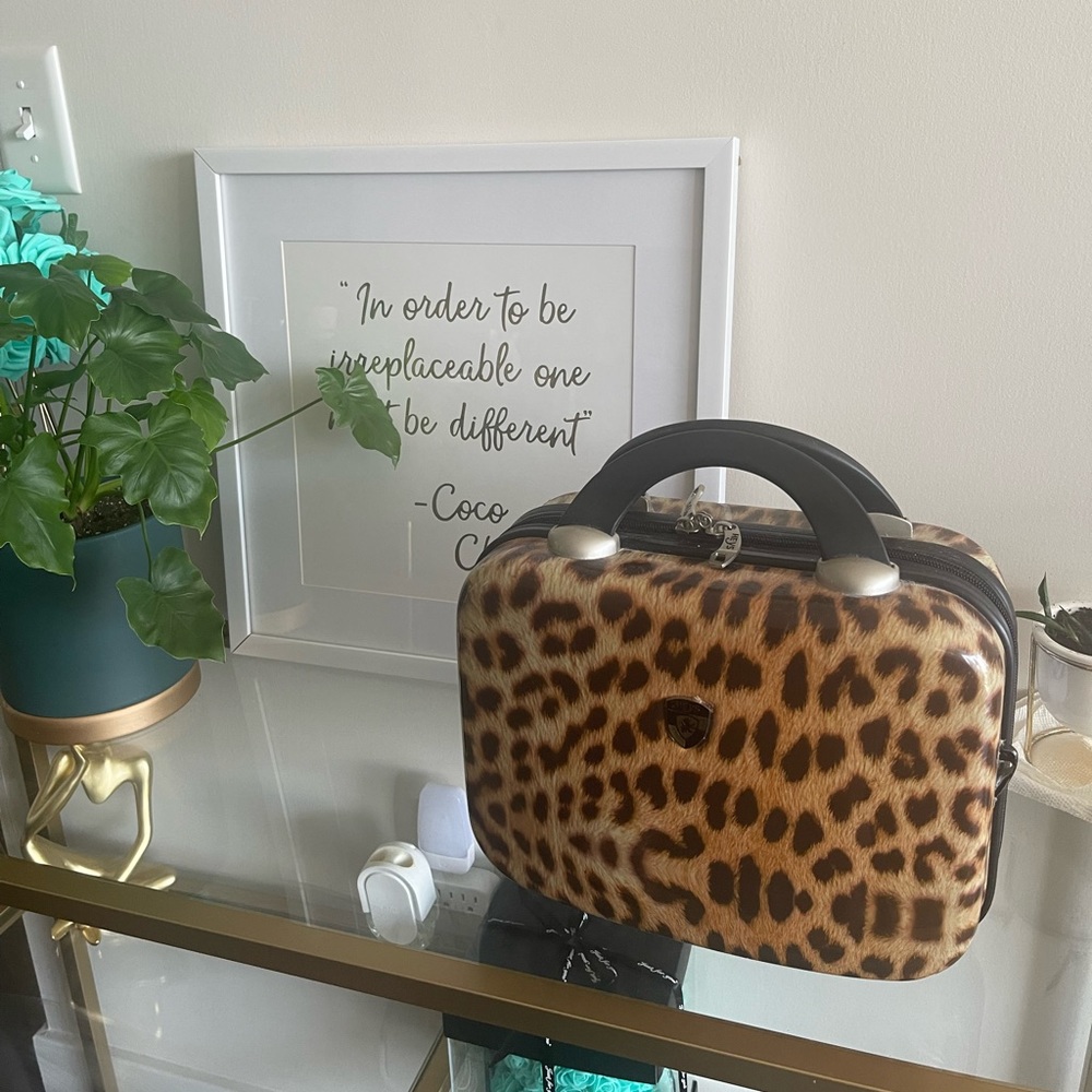 Heys Hardshell Case - image 2